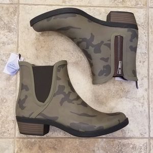 lucky brand bunita rain boot